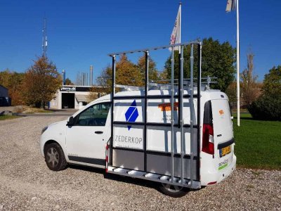 12-van-glassrack.jpg