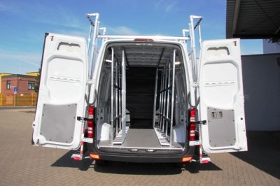1-Interior-glassrack.JPG