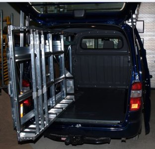 3-Interior-glassrack.jpg